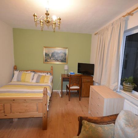 Double Bedroom With View To The Garden Oxford Eksteriør bilde