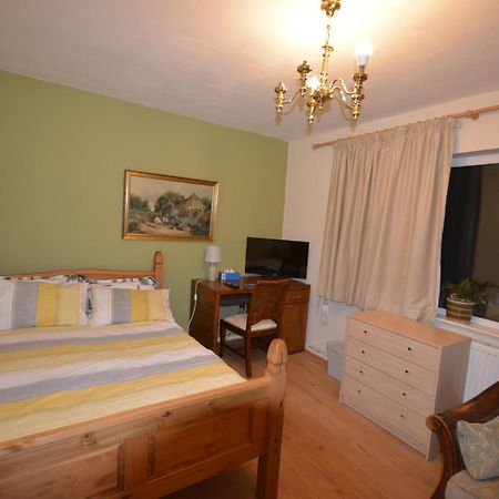 Double Bedroom With View To The Garden Oxford Eksteriør bilde