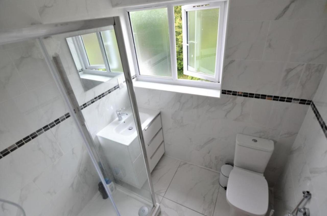 Double Bedroom With View To The Garden Oxford Eksteriør bilde