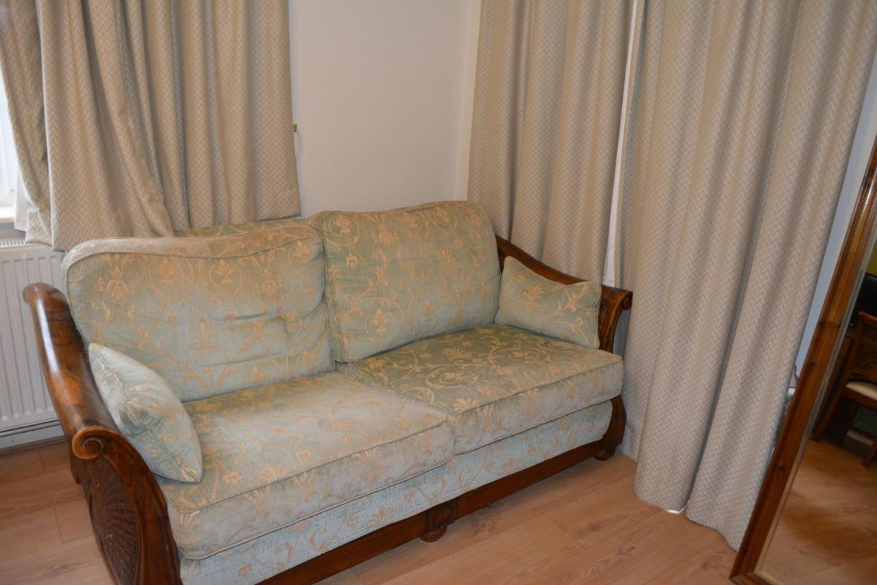 Double Bedroom With View To The Garden Oxford Eksteriør bilde