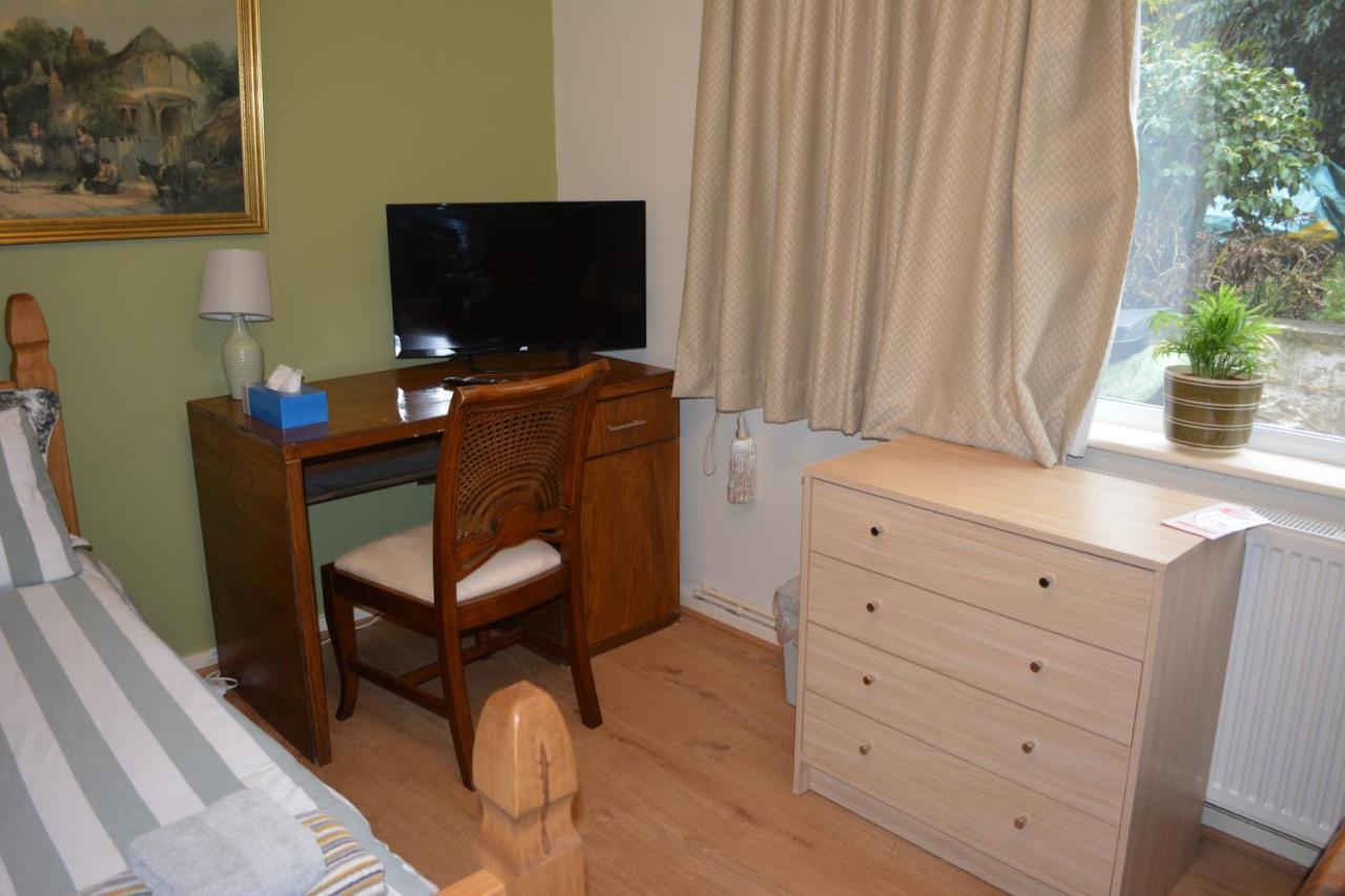 Double Bedroom With View To The Garden Oxford Eksteriør bilde