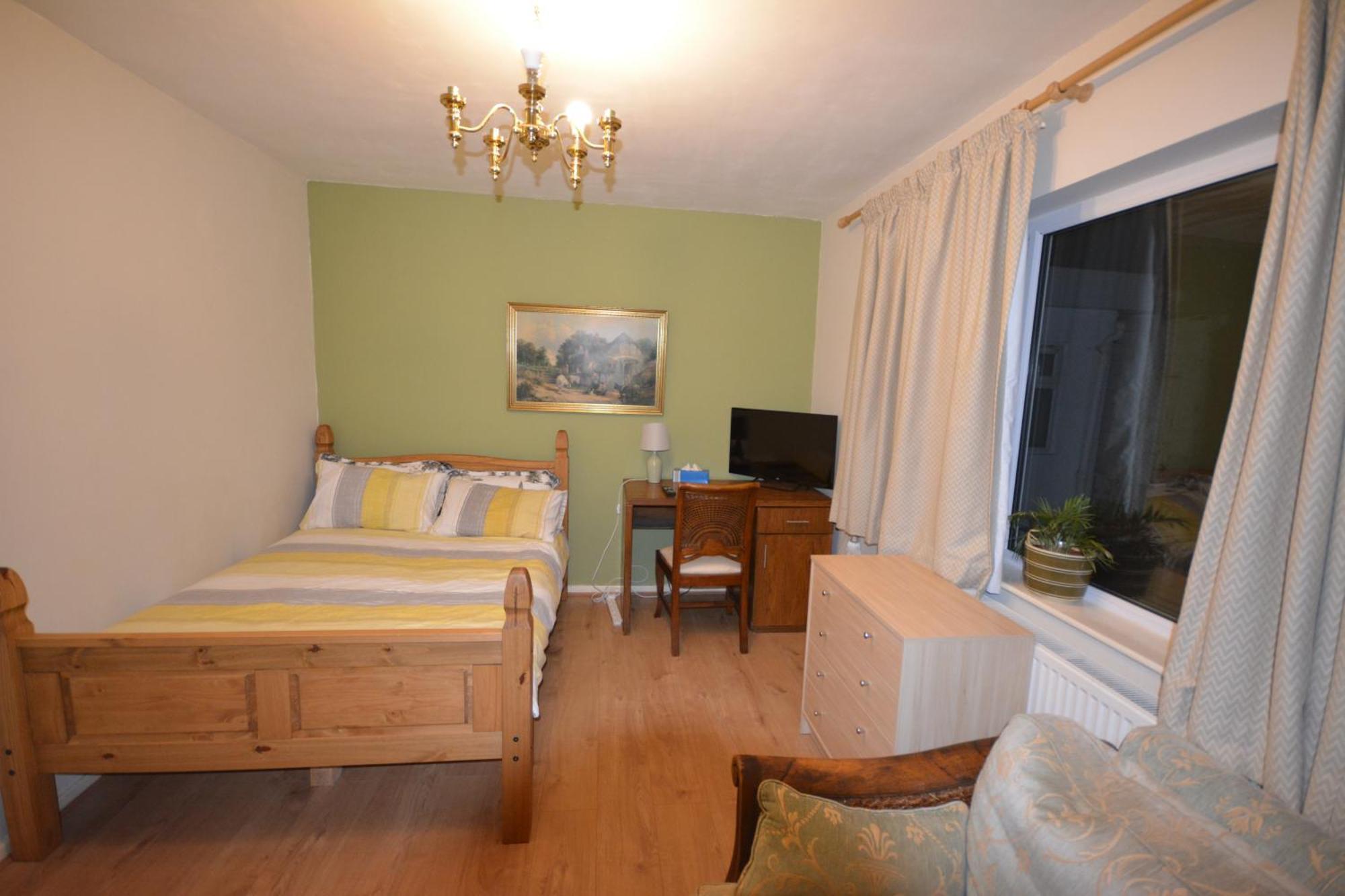 Double Bedroom With View To The Garden Oxford Eksteriør bilde