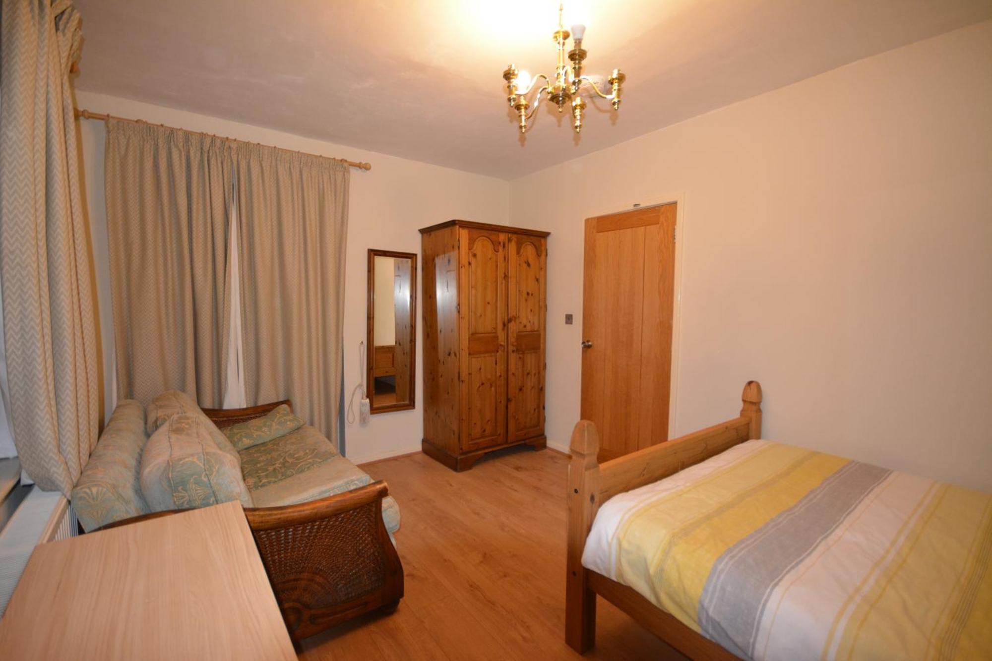 Double Bedroom With View To The Garden Oxford Eksteriør bilde